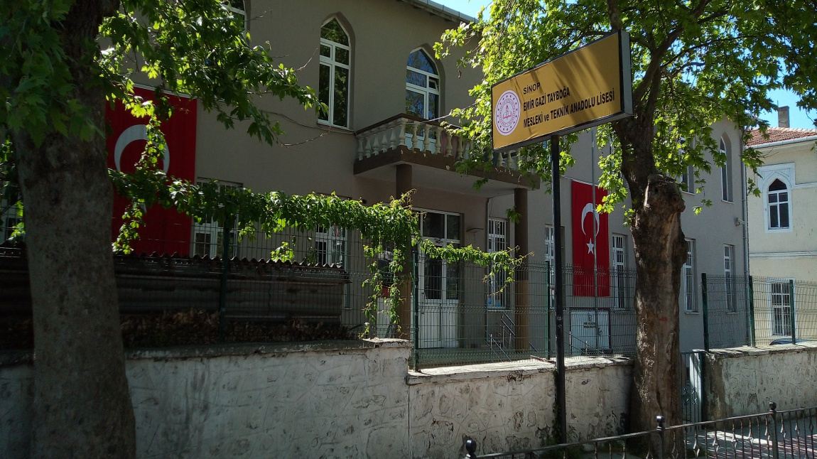 Emir Gazi Tayboğa Mesleki ve Teknik Anadolu Lisesi Fotoğrafı